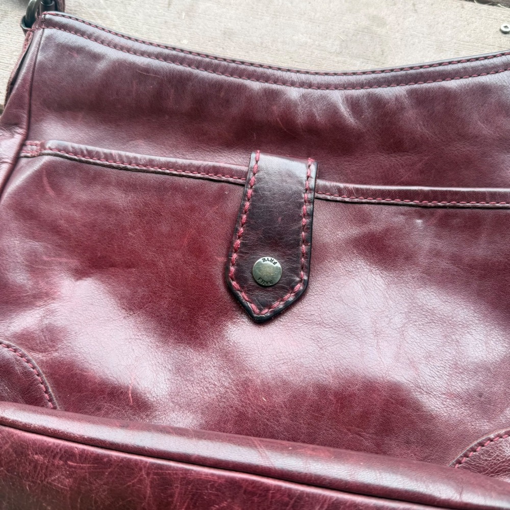 Frye Burgundy Melissa Button Crossbody Bag Leather Zip Top Adjustable Strap Wine